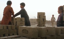 Hàng ngàn trẻ em Bolivia đi làm thợ mỏ để nuôi gia đình