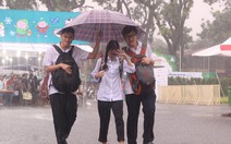 Miền Bắc, miền Trung mưa đến hết tuần, miền Nam oi nóng