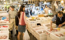 Đi chợ Tsukiji ở Tokyo tha hồ ăn hải sản