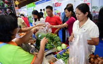 Chợ phiên, triển lãm nhắm vào thực phẩm an toàn ngày Tết