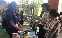 Siêu thị 'thầu' vỏ hộp giấy thải của người dùng để tái chế