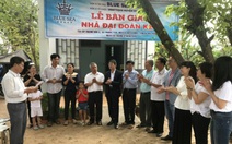 Blue Sea Group bàn giao nhà Đại đoàn kết và trao học bổng cho học sinh