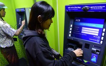 Khách hàng đã đi làm, nhiều ATM vẫn... nghỉ tết