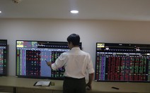 VN Index trụ vững mốc 1.000 điểm, chuyên gia nói 'không có gì bất lợi'