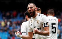 Benzema lập cú đúp giúp Real Madrid "thoát chết" trước Eibar