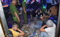 Lại phát hiện quán karaoke đầy khách chơi ma túy ở Long An