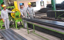 Thép Việt Nam vừa bị Malaysia áp thuế, vừa bị Indonesia khởi kiện