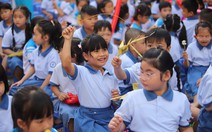 'Tôi sẽ kể con nghe ngày khai giảng xưa vui không thể tả'