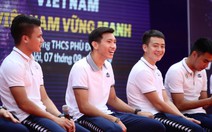 CLB Hà Nội phủ nhận thông tin có doanh nghiệp Việt Nam trả lương cho Đoàn Văn Hậu