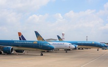 Vì sao Vietnam Airlines lỗ hơn 10.700 tỉ đồng vẫn còn tiền hoạt động?