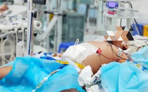 Cứu bé trai 9 tuổi bị sốc sốt xuất huyết nặng, tổn thương nhiều cơ quan