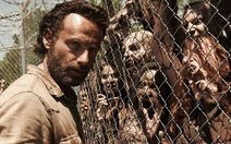Thời COVID-19 xem lại The walking dead: Phép thử của nhân tính
