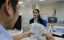 Giá USD tự do lên gần 24.000 đồng/USD, Ngân hàng Nhà nước sẵn sàng can thiệp