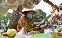 Hàng rong thêm lao đao vì dịch