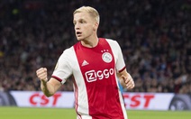 Man Utd chiến thắng Barca trong thương vụ Van de Beek