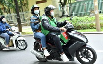 Gojek Việt Nam nổi bật với màu xanh, đen đặc trưng và quốc kỳ Việt Nam