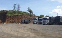 Một người ‘dỡ’ nguyên cái đồi 3.000m2 để xây nhà, trụ bơm dầu, bãi đậu xe...