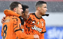 Ronaldo hai lần mở bóng tinh tế giúp Juventus đánh bại Sampdoria