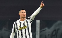 Ronaldo chính thức vượt mặt Pele với cú đúp giúp Juventus đánh bại Udinese