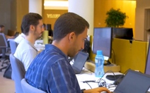 Video: Quốc hội Bồ Đào Nha ra luật cấm sếp gọi điện, nhắn tin, gửi email cho nhân viên sau giờ làm
