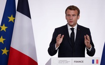 Tổng thống Macron bí mật thay màu quốc kỳ Pháp, dân không hay biết