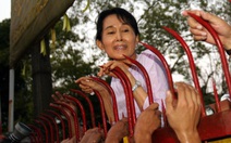 Bà Aung San Suu Kyi đang ở đâu sau đảo chính hôm 1-2?