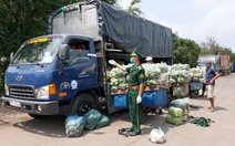 Miền Tây 'giăng lưới' ngăn COVID-19