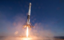 Tỷ phú Mỹ bao trọn chuyến tàu SpaceX đầu tiên chở người thường lên vũ trụ