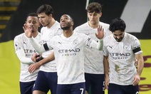 Man City tái lập khoảng cách 3 điểm với Man Utd