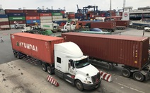 Container bớt khan hiếm, giá cước vẫn 'khủng'