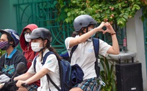 Thí sinh vui vẻ, tự tin trong buổi thi đầu tiên