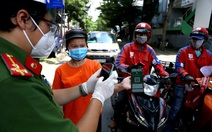 'Lưu lượng giao thông tăng không đáng kể, cần tránh tập trung đông ở các chốt'