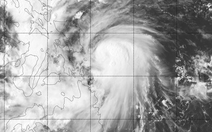 Áp thấp nhiệt đới ở vùng biển Philippines mạnh lên thành bão, hướng vào Biển Đông