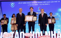 Tôn vinh 98 doanh nghiệp và 98 doanh nhân TP.HCM tiêu biểu