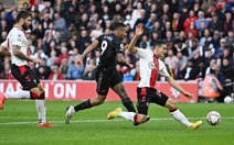 Arsenal bị Southampton cầm chân