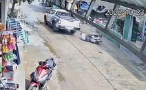 Xe bán tải bỏ chạy sau va chạm với xe máy, cộng đồng mạng cùng nhau truy tìm