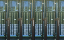 Tại sao 'gã khổng lồ' công nghệ IBM lại lưu trữ dữ liệu ở băng từ kiểu cũ?