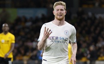 Bóng đá châu Âu: De Bruyne ghi 4 bàn giúp Man City đại thắng; Inter vô địch Cúp quốc gia Ý