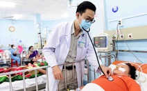 Phun hóa chất nhiều nơi diệt muỗi, ngăn sốt xuất huyết