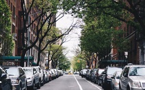 New York áp dụng lại quy định dời xe ôtô khi công nhân quét đường, tài xế khóc ròng