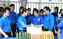 Bí thư Trung ương Đoàn thăm đội hình tiếp sức mùa thi Đà Nẵng