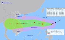 Bão Noru giật cấp 15, đi rất nhanh vào Biển Đông và có thể mạnh thêm