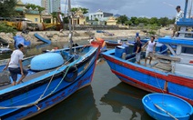 Bộ trưởng Lê Minh Hoan thị sát chống bão, nhiều tỉnh huy động lực lượng giúp dân ứng phó