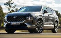 Hyundai Santa Fe thế hệ mới lần đầu lộ diện công khai: Vuông vắn hơn, thay mới nhiều chi tiết