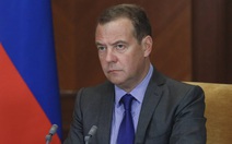 Ông Medvedev: 'Phương Tây sẽ ngồi im khi Nga sử dụng vũ khí hạt nhân với Ukraine'