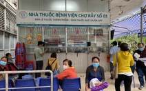 Bệnh viện Chợ Rẫy không có nguồn tái đầu tư, bác sĩ phải gánh nhiều việc