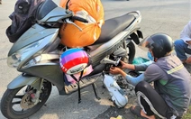 14 năm vá xe lưu động đường rừng