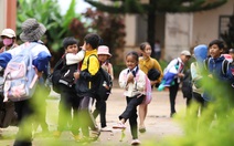 Trường đề nghị không tặng quà ngày nhà giáo, phụ huynh tâm tư