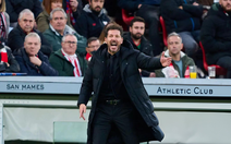 Diego Simeone gọi Messi là 'chú lùn' để kích thích cầu thủ Atletico Madrid