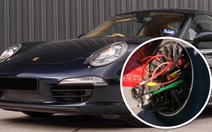 Tục cưới lạ: Khóa bánh xe Porsche của chú rể